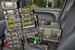 pile-of-radios-1